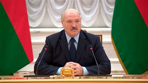 Лукашенко о коррупции в медицине прощения врачам здесь не будет