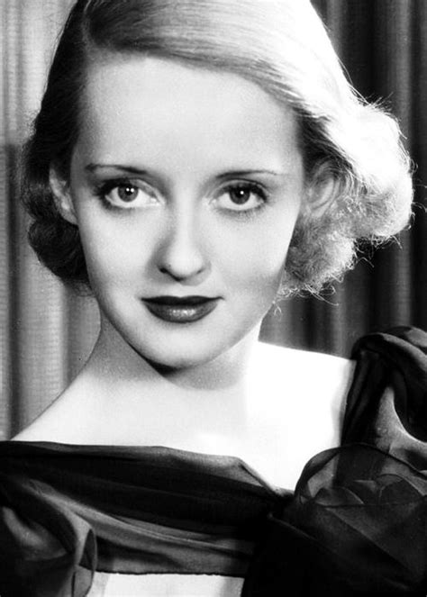 Bette Davis Old Hollywood Actresses Old Hollywood Stars Hollywood Icons Golden Age Of