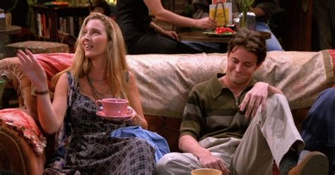 Lisa Kudrow Thanks Matthew Perry For His Open Heart In Touching My