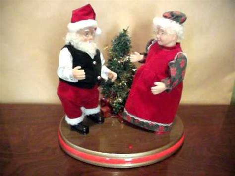 Download dancing santa stock videos at the best footage agency with millions of premium high santa claus dancing and performing various activity. Dancing Santa and Mrs Claus - YouTube