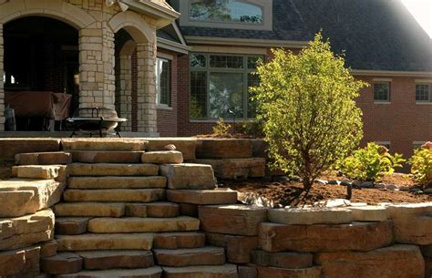 Use rosetta to craft its perfect frame. MIDWEST HARDSCAPE: Rosetta Hardscapes - Outcroppings and Steps