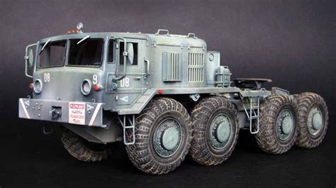 Pin By Sustainable Krafts On Scalemodels Papercraft Army Truck Model Kit Military Vehicles