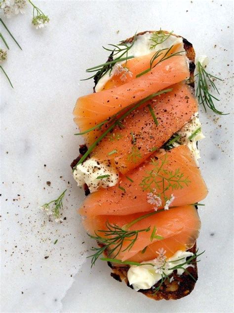 Find and save ideas about smoked salmon on pinterest. Brunch Ideas Fir Smoked Salmon - Poached Eggs With Avocado ...