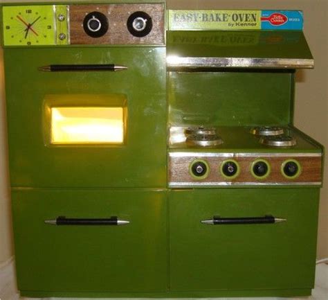 Easy Bake Oven Easy Bake Oven Kitschy Kitchen Easy Baking Vintage
