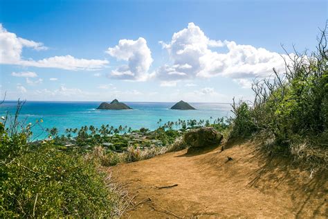 Lanikai Pillboxes - Easy Oahu Hike — Gemini Connect