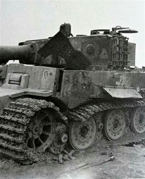 Powerful Tiger 1 Tank With 80cm Steel Road Wheels