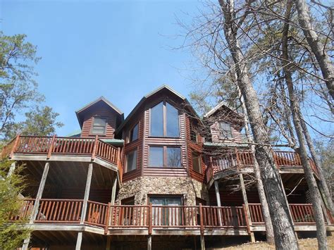 Luxury cabins in tennessee with theater rooms. Luxury 3D Movie Theater~FIREPIT~Hot Tub~WIFI~POO~Arcade ...
