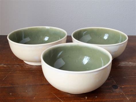 Hand Crafted Ceramic Bowls Wheel Thrown Pottery In Ivory Sencha By