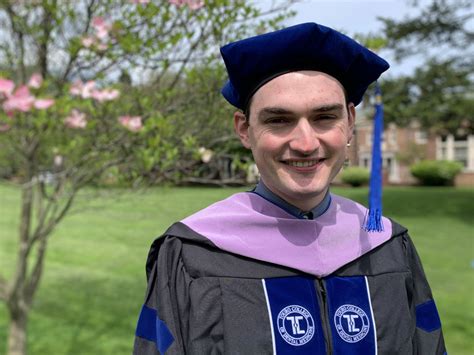 Breaking Down Barriers Through Language | Touro College of Dental