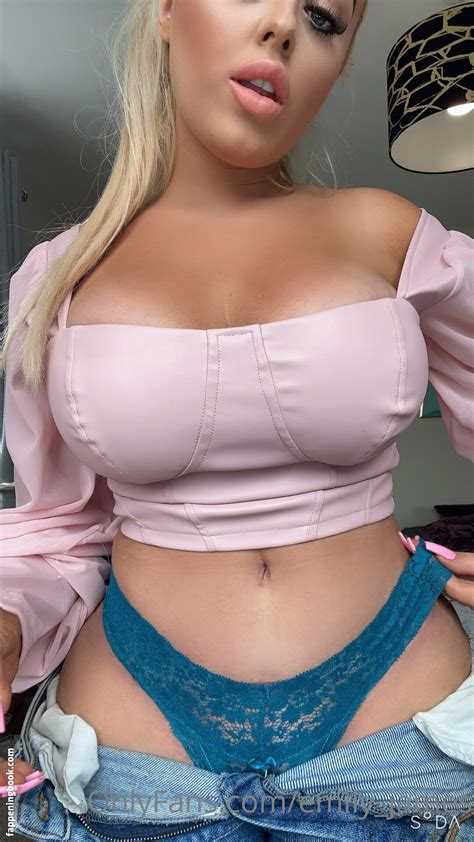 Emily James Emily James Nude Onlyfans Leaks The Fappening Photo