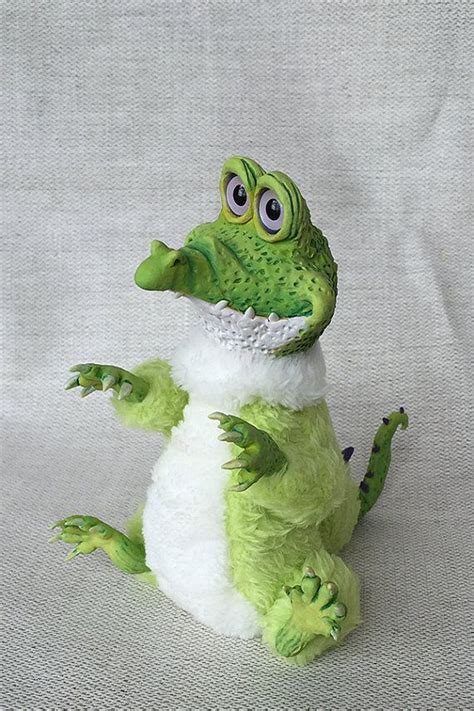 Tiny Cute Crocodile Ooak Art Doll Free Ems Shippping