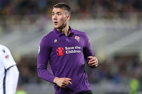 Dusan vlahovic ac milan, dusan vlahovic milan 2020, dusan vlahovic ac milan 2020, dusan dušan vlahovic is a serbian professional footballer who plays as a striker for serie a club fiorentina. Dusan Vlahovic | Talenti Calciatori