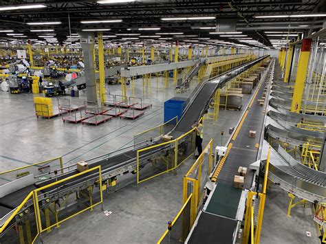 Amazon Opens Massive Slc Fulfillment Center