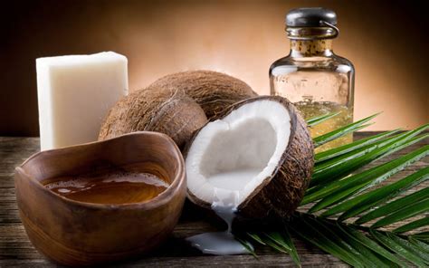 Top 5 Reasons Why You Should Use Coconut Oil The South Indian Store