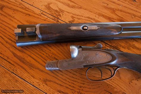 Vickers Armstrongs 12 Gauge Double Barrel Live Pigeon Shotgun 3