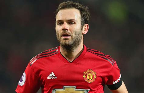 #this is an old interview but was just thinking about it when bayern munich scored and we took the ball to start the game again, juan mata said to me 'come on, didi, you have to believe,' and i was. Ajaleht: Manchester United tegi Juan Matale viimase ...