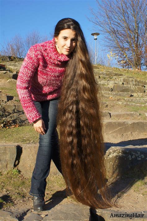 Pin By Dave Kauble On Super Long Hair In 2020 Super Long Hair Long