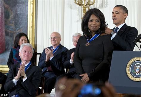 Obama Honors President Clinton And Oprah At Medal Of Freedom Ceremony Daily Mail Online