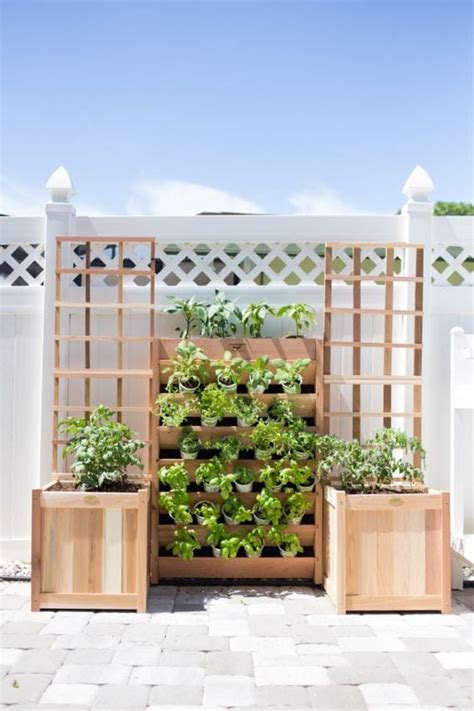 12 Brilliant Container Vegetable Gardening Ideas The Garden Glove