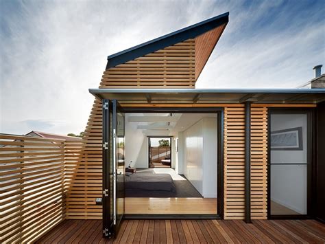 The Beauty And Flexibility Of A Modern Sustainable Terrace House