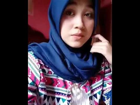 Sepanjang video tersebut telah di upload, maka pengguna dapat menemukan konten tersebut jika ingin download video bokeh indonesia full facebook, cukup gunakan fitur pencarian atau masuk ke grup yang didalamnya terdapat video. Bokeh Video Kerudung full HD - YouTube