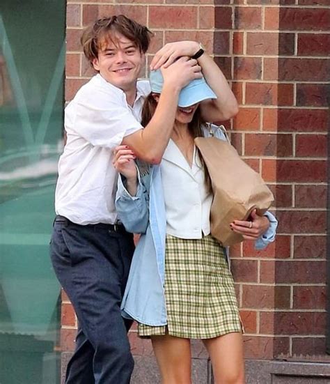 Álbumes 98 Foto Charlie Heaton Y Natalia Dyer 2022 Actualizar Dino