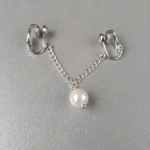 Clitoral Jewellery Faux Piercing With Chain And White Pearl Bead Non