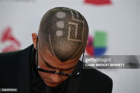 Th Latin Grammy Awards Arrivals Photos And Premium High Res Pictures Getty Images