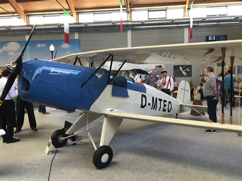 Royal selangor flying club (est. Royal Bavarian Flying Club e. V. - Ein Fliegerverein, der ...