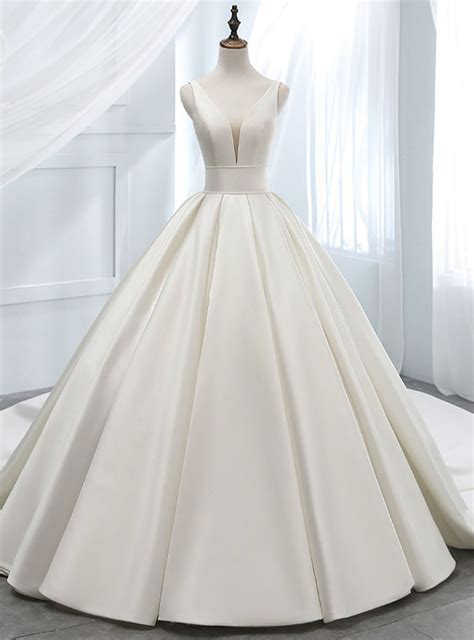 Glamorous white high neck long sleeves lace backless wedding dresses. Elegant White Ball Gown Satin V-neck Backless Wedding ...