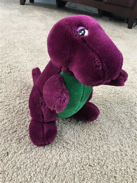 Dakin Lyons Barney Backyard Gang Purple Dinosaur Original 10 Plush