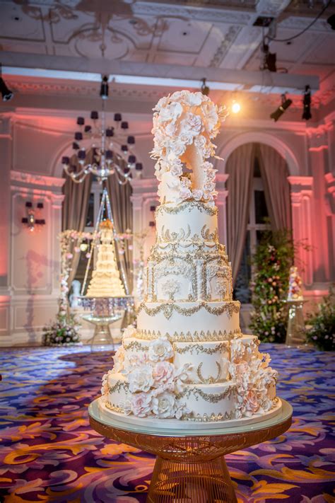 Anoushig Corinthia Large Wedding Cakes Luxury Wedding Cake Wedding