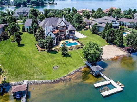 Lake Norman Home Of Late Nfl Legend To Be Auctioned Portion Of