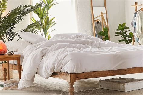 Best Platform Beds You Can Buy For Minimalist Bedroom The Daily Dish
