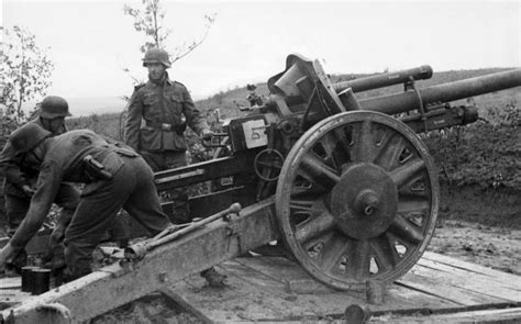 Captured German 105 Mm Howitzers In Service In The Red Army