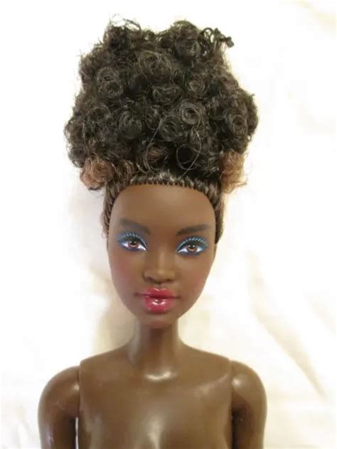 Nude Hybrid Barbie Looks 14 Doll Fashionistas Body Updo Curls Brunette