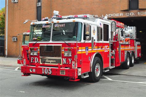 Fdny Tower Ladder 105 2014 Seagrave 75 Aerialscope St1400 Flickr