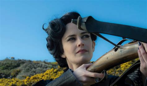 When jacob (asa butterfield) discovers clues to a mystery that spans different worlds and times, he finds a magical place known as miss peregrine's home for peculiar children. Review - Miss Peregrine's Home for Peculiar Children (2016 ...