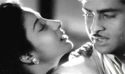 Truth Behind Raj Kapoor And Nargis Love Story शादीशुदा राज कपूर ने नर्गिस के प्यार में खुद को