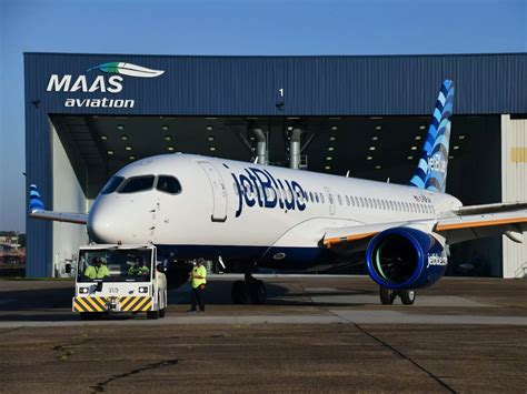Jetblue Just Revealed Its Newest Jet The Controversial Airbus A220