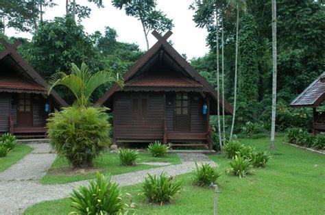 Maybe you would like to learn more about one of these? "Unser Chalet" Hotel Mutiara Taman Negara Resort (Kuala ...