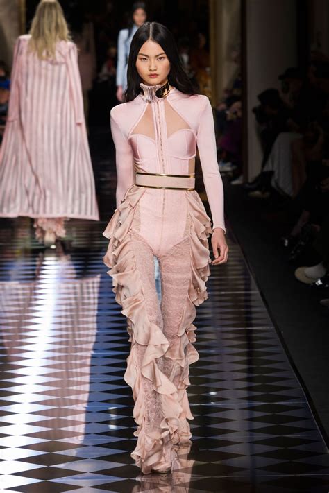 All The Best Looks From Paris Fashion Week Runway Fashion Couture