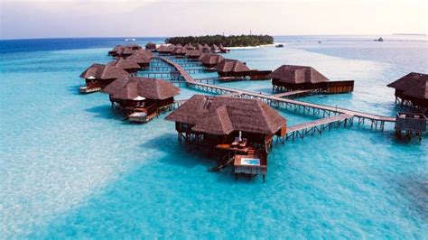 A Travel Guide To The Maldives Things To Do Places To Explore And