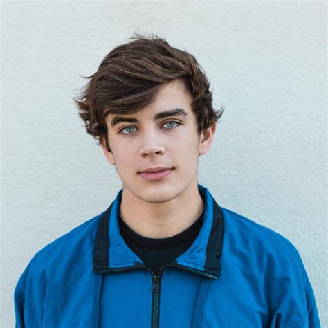 Hayes Grier Hot Sex Picture