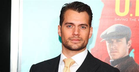 henry cavill makes an x rated and super embarrassing admission about a ‘the tudors sex scene