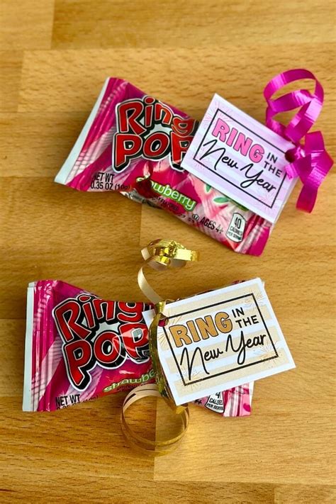 new year s party favors with midnight kisses printable the savvy sparrow