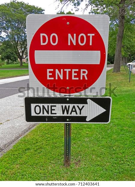 Do Not Enter One Way Sign Stock Photo Edit Now 712403641