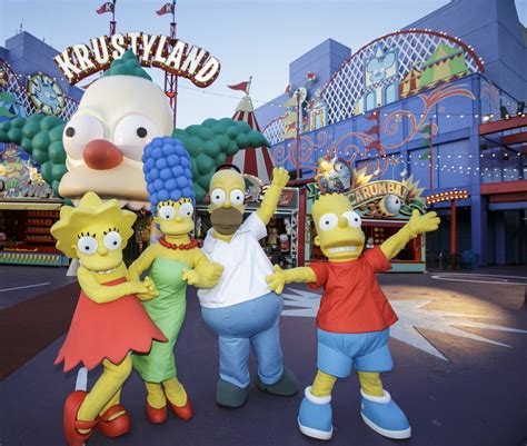 Springfield Simpsons Themed Land Opens At Universal Studios Hollywood
