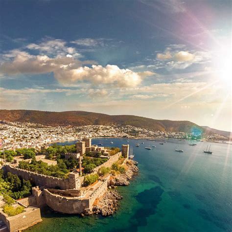 A charming and attractive little port located on the southern coast of bodrum penninsula, bodrum is a turkish city in muğla province. More Flights to Antalya, Bodrum, Mykonos and Málaga in ...