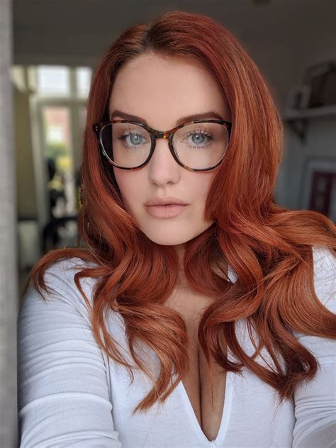 Glasses Or No Glasses Rredheadbeauties